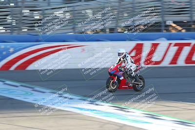 media/Nov-26-2022-Fastrack Riders (Sat) [[b001e85eef]]/Level 1/Session 1 Front Straight/